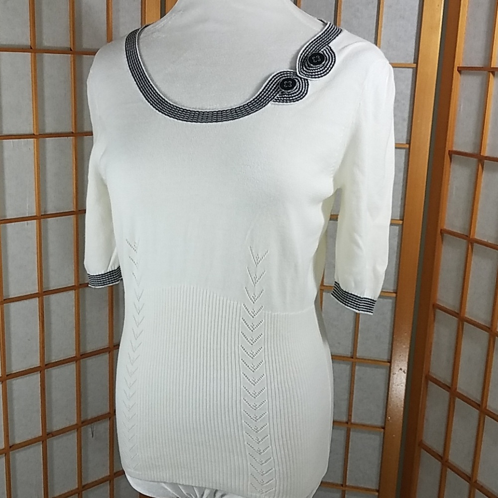 Alison Sheri cream half sleeve sweater navy trim